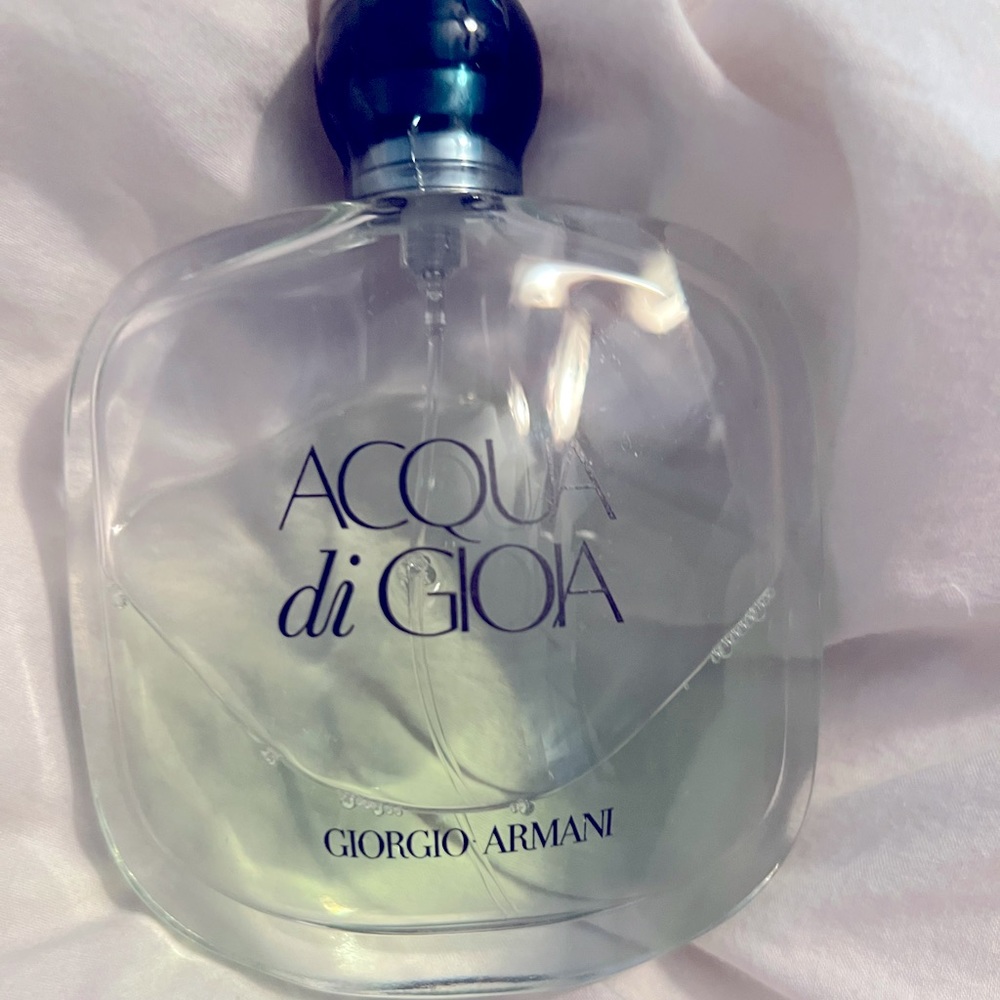 Giorgio Armani Acqua di Gioia Perfume